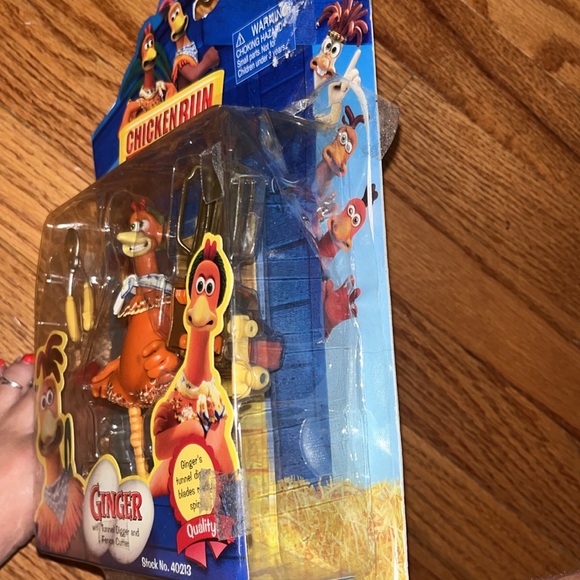 Chicken Run - Ginger with tunnel, digger, fence cutter playset DreamWorks 2000 - Picture 8 of 8